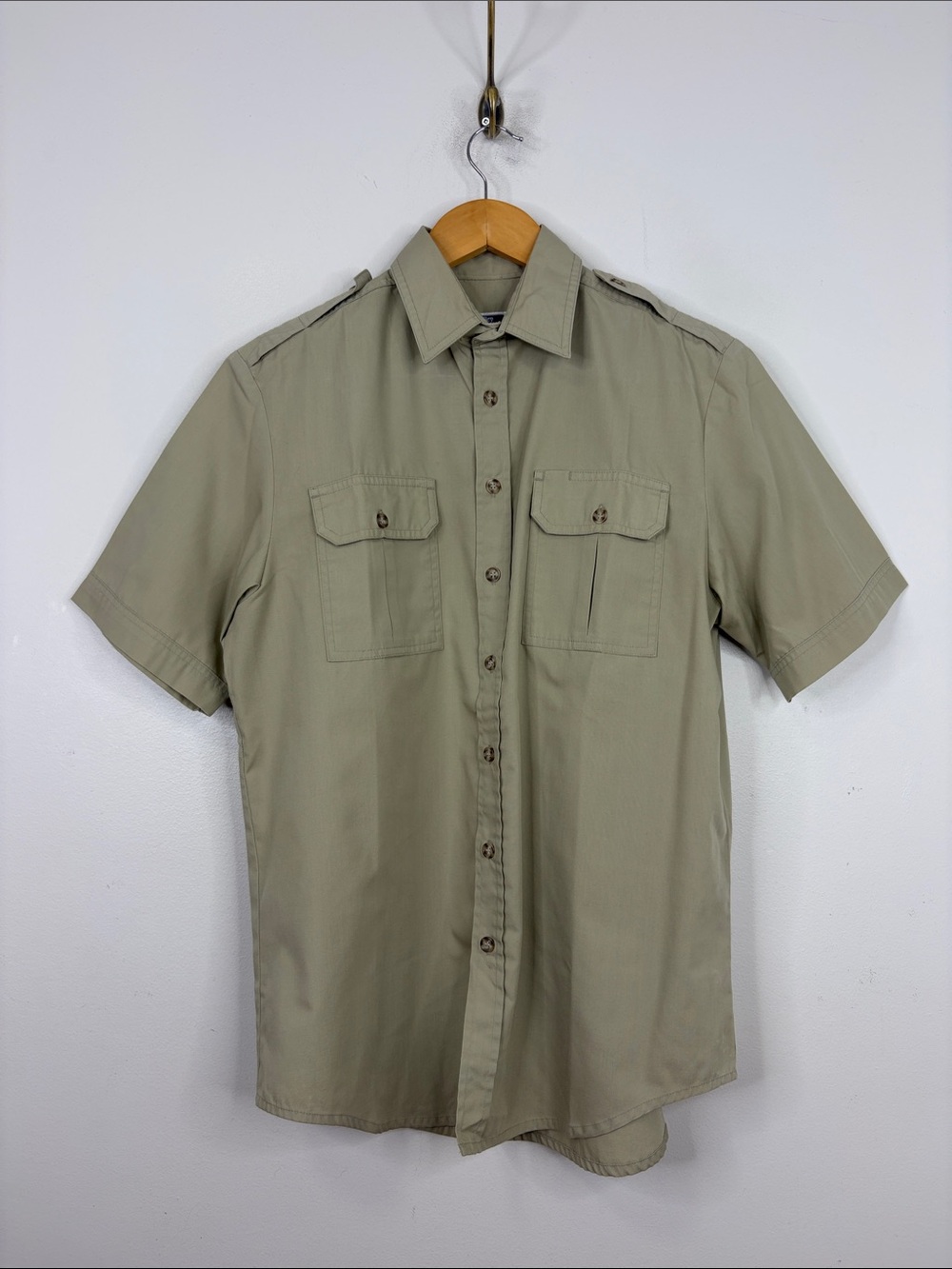 Vintage Tilley Shirt Mens Medium Tan Short Sleeve Collar Pockets Made in Canada